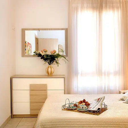 Teclini Apartmanhotel 3*