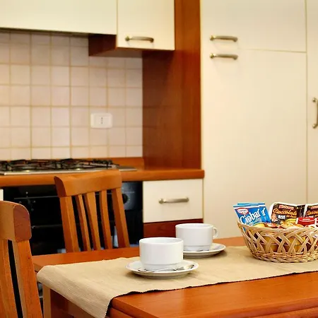 Teclini Apartmanhotel 3*