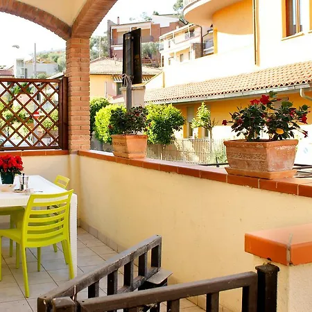 Teclini Apartmanhotel
